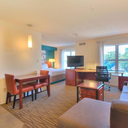 Residence Inn Atlanta Buckhead/Lenox Park Chamblee Exterior photo